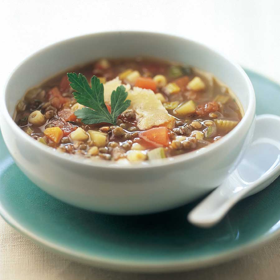 Minestrone aux lentilles vertes